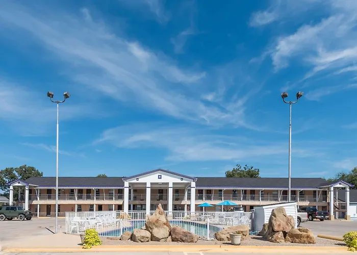 Relax Inn Mineral Wells